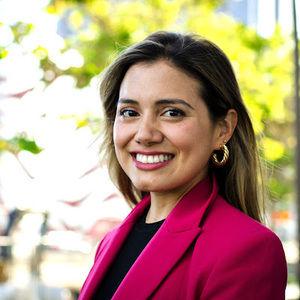 Meet your Posher, Daniela